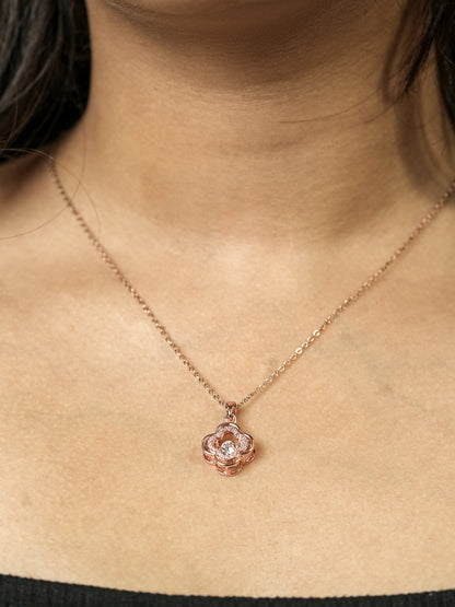 Rosé Bloom Necklace